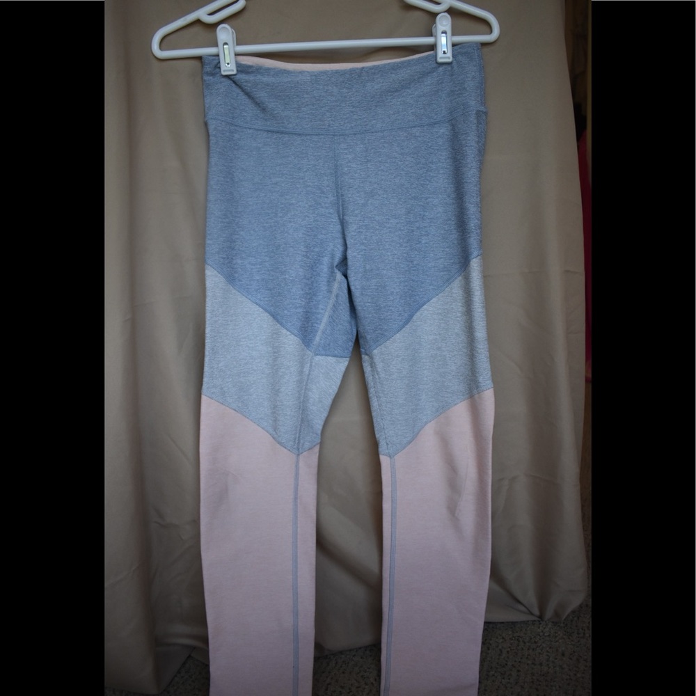 Tri tone Outdoor Voices Leggings